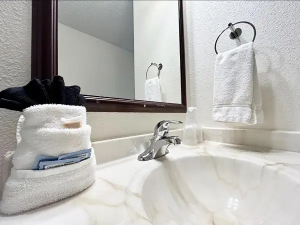 Homestead Inn 8